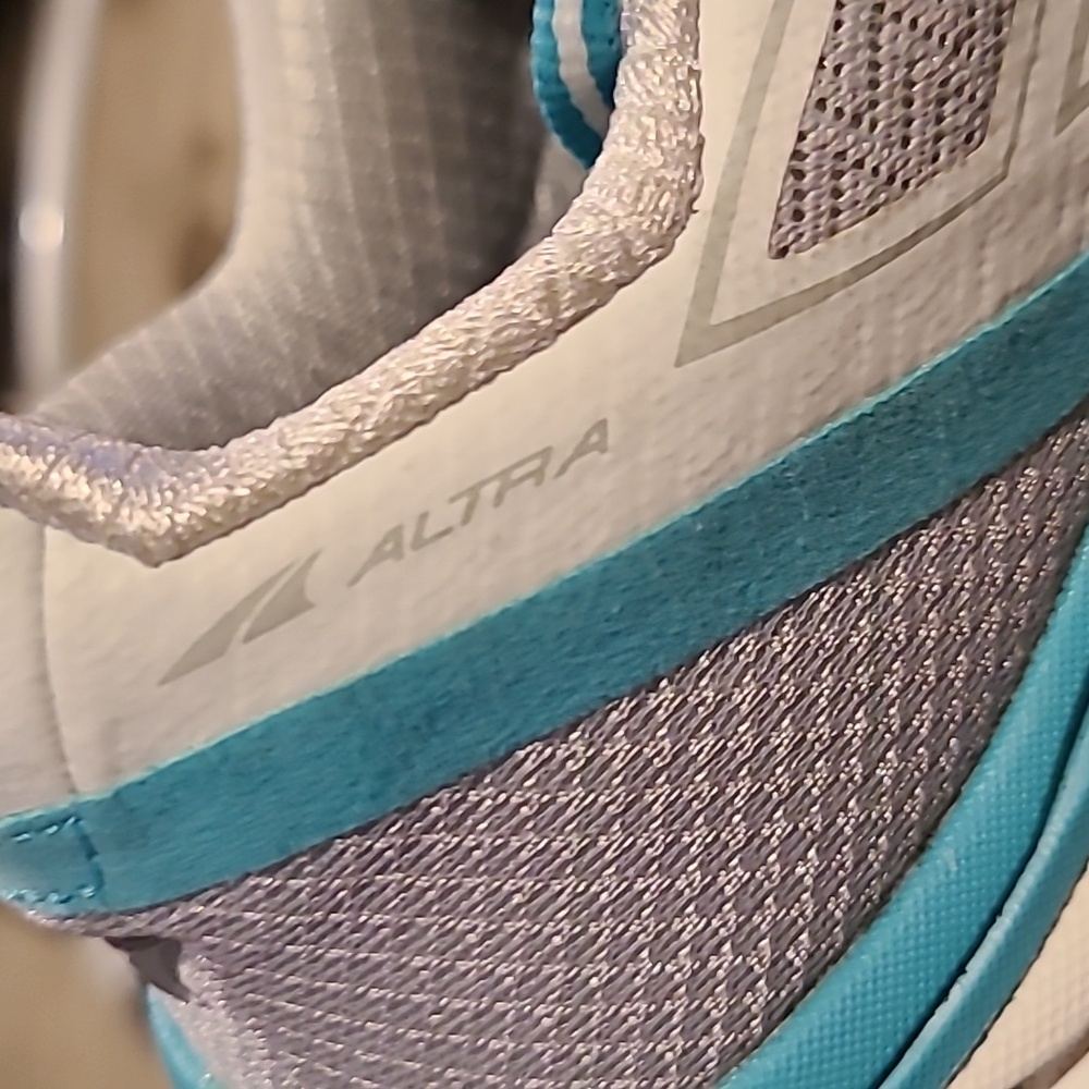 Altra Provision 3.5 - Picture 6 of 13